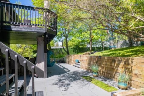 40 Schirra Drive Wanaque NJ 07465