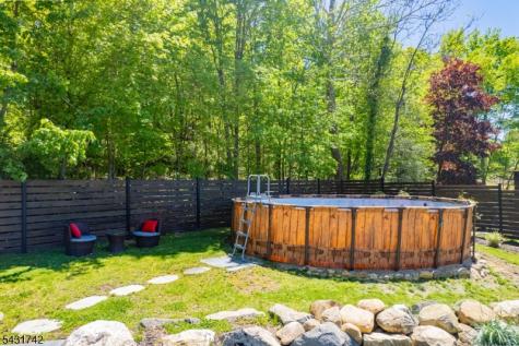 40 Schirra Drive Wanaque NJ 07465