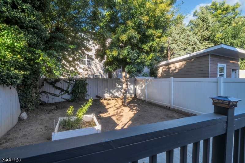 443 14TH Avenue Irvington NJ 07111