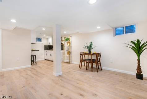 421 Tryon Avenue Englewood NJ 07631