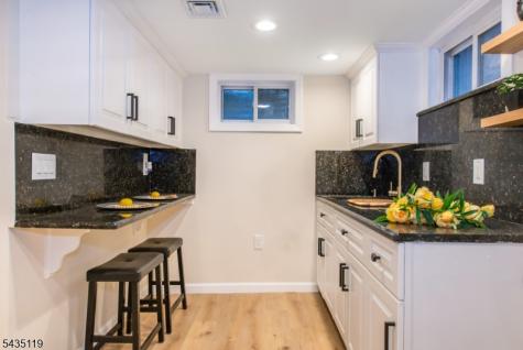 421 Tryon Avenue Englewood NJ 07631
