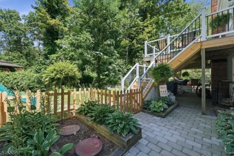 57 Belton Street Byram NJ 07874