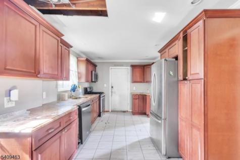 825 Bishop Street Union NJ 07083
