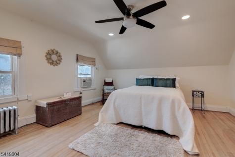 28 Godfrey Road Montclair NJ 07043