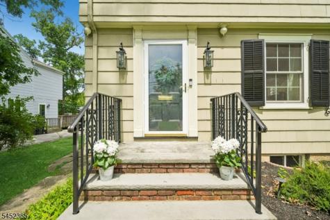 68 Linden Avenue Verona NJ 07044
