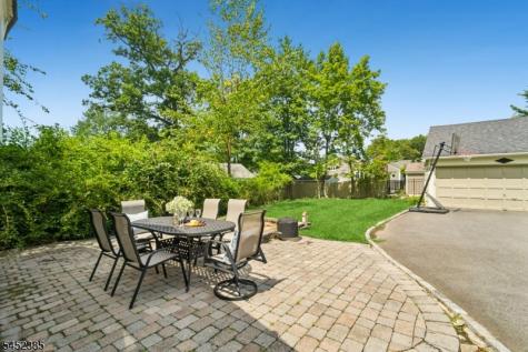 68 Linden Avenue Verona NJ 07044