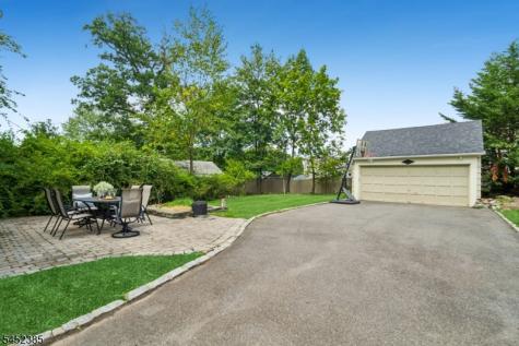 68 Linden Avenue Verona NJ 07044
