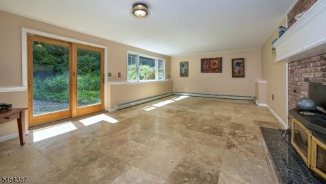 460 Laurel Lane Kinnelon NJ 07405