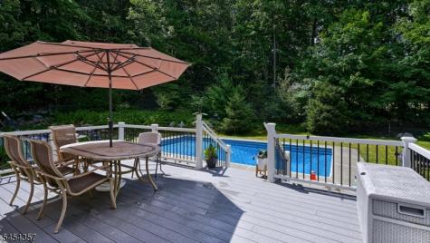 460 Laurel Lane Kinnelon NJ 07405