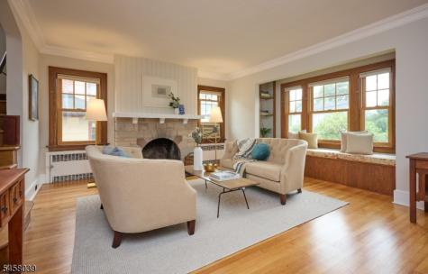 11 Winding Way West Orange NJ 07052