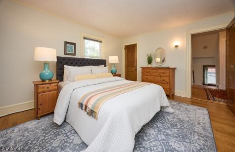 11 Winding Way West Orange NJ 07052