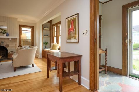 11 Winding Way West Orange NJ 07052