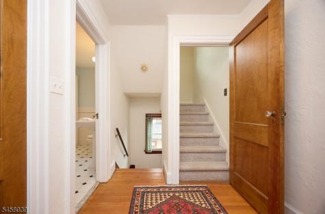 11 Winding Way West Orange NJ 07052