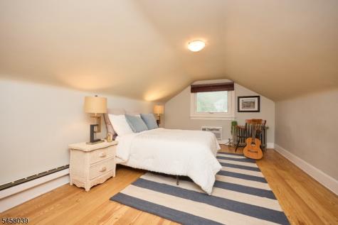 11 Winding Way West Orange NJ 07052