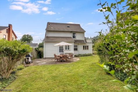 11 Winding Way West Orange NJ 07052