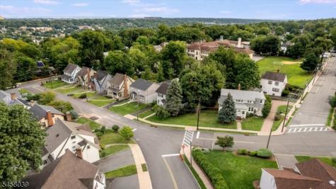 11 Winding Way West Orange NJ 07052