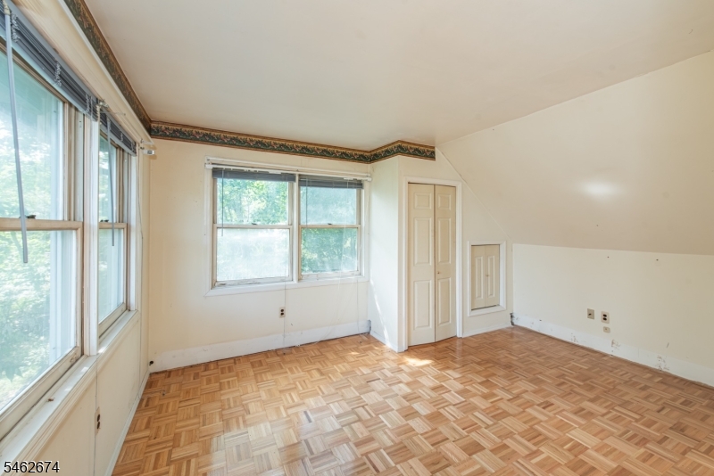30 Shale Hill Road Wantage NJ 07461