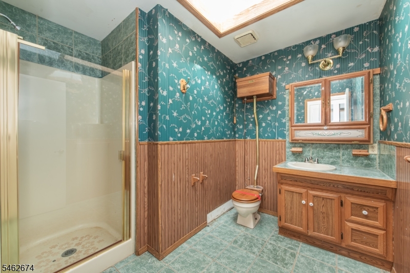 30 Shale Hill Road Wantage NJ 07461
