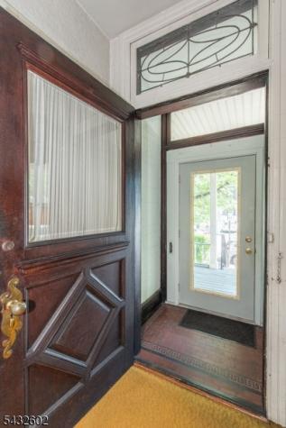 334 Clifton Avenue Newark NJ 07104