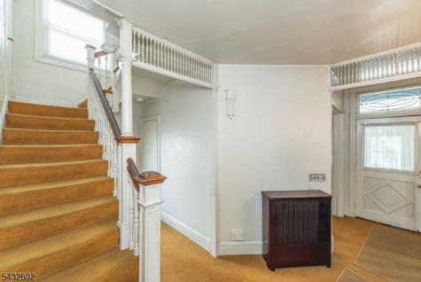 334 Clifton Avenue Newark NJ 07104