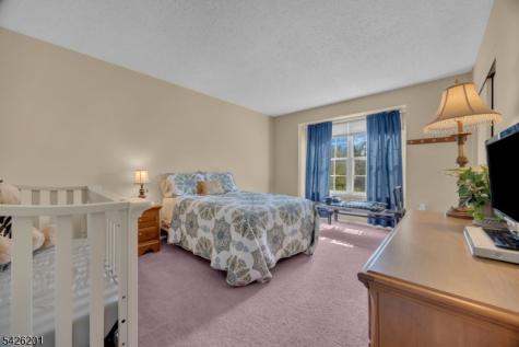 51 Oakland Road Old Bridge NJ 08857