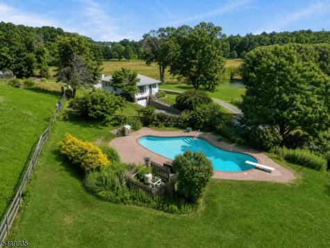 17 Fergerson Road Wantage NJ 07461