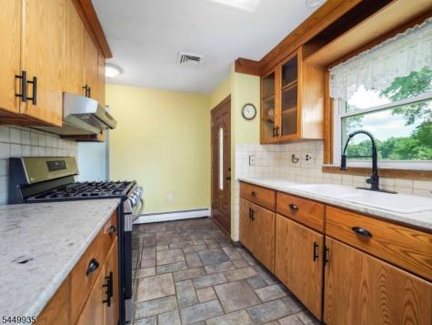 17 Fergerson Road Wantage NJ 07461