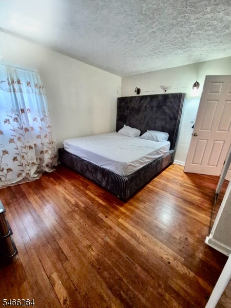 66 Independence Drive Roselle NJ 07203