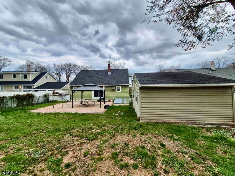 66 Independence Drive Roselle NJ 07203