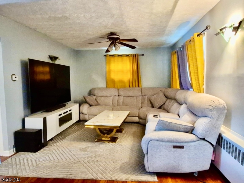 66 Independence Drive Roselle NJ 07203