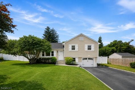13 Cedar Street East Hanover NJ 07936