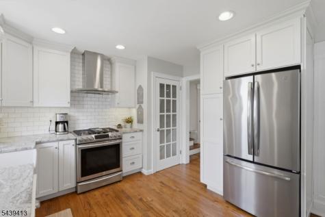 13 Cedar Street East Hanover NJ 07936