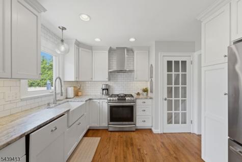 13 Cedar Street East Hanover NJ 07936