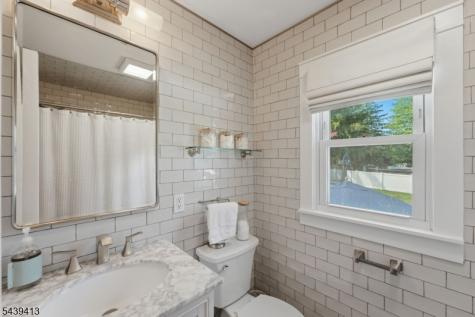13 Cedar Street East Hanover NJ 07936