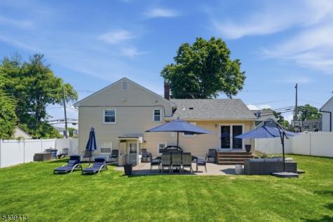 13 Cedar Street East Hanover NJ 07936