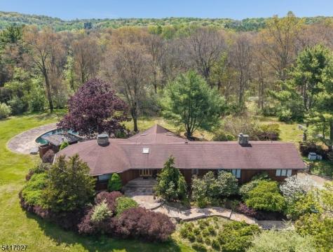 166 River Road Franklin NJ 08801