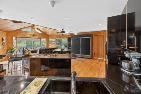 166 River Road Franklin NJ 08801