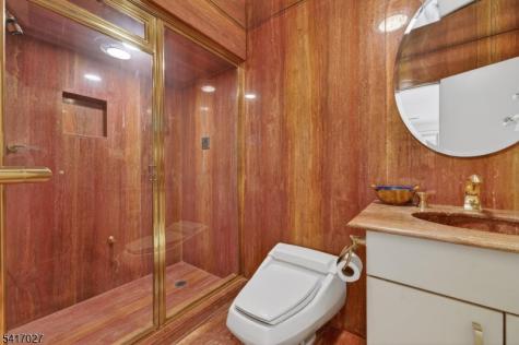 166 River Road Franklin NJ 08801