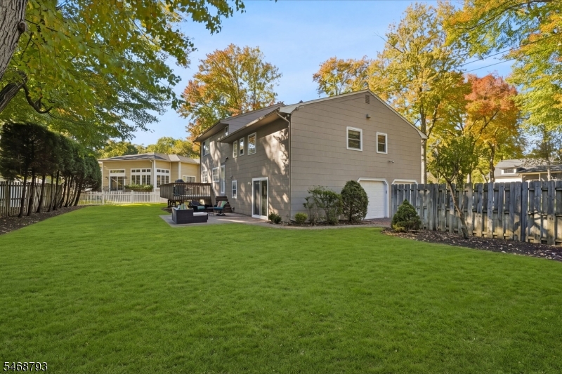 1 Fredon Drive Livingston NJ 07039