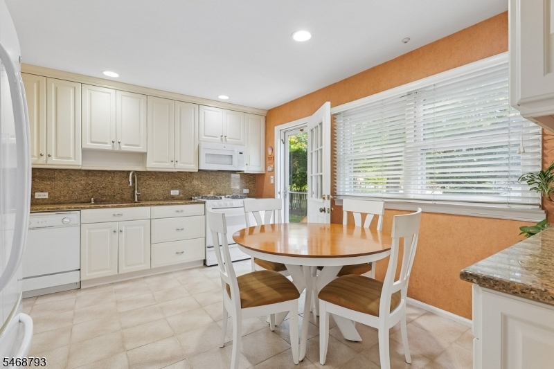 1 Fredon Drive Livingston NJ 07039
