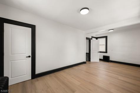 105 Burchard Avenue East Orange NJ 07017