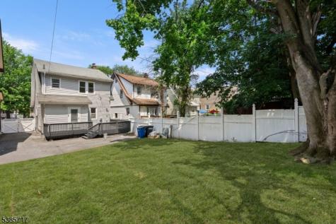 105 Burchard Avenue East Orange NJ 07017