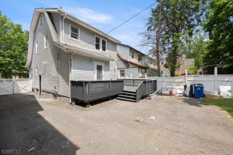 105 Burchard Avenue East Orange NJ 07017