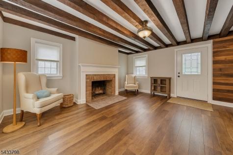 590 Woodland Avenue Mountainside NJ 07092