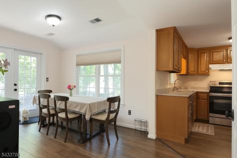 590 Woodland Avenue Mountainside NJ 07092
