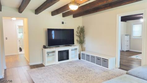 590 Woodland Avenue Mountainside NJ 07092