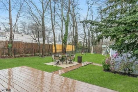 590 Woodland Avenue Mountainside NJ 07092