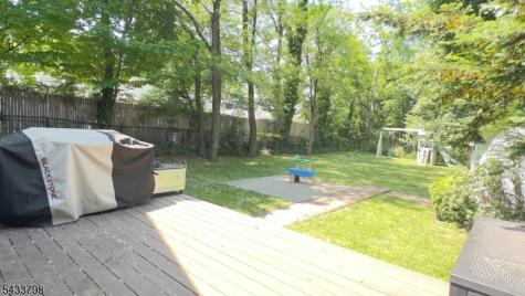 590 Woodland Avenue Mountainside NJ 07092