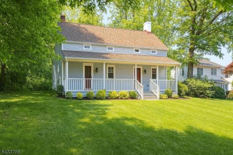 590 Woodland Avenue Mountainside NJ 07092