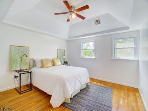 8 Pine Street West Orange NJ 07052